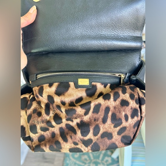 Dolce Gabbana Medium Miss Sicily Dauphine Bag Black Pink with online COA - Picture 13 of 17